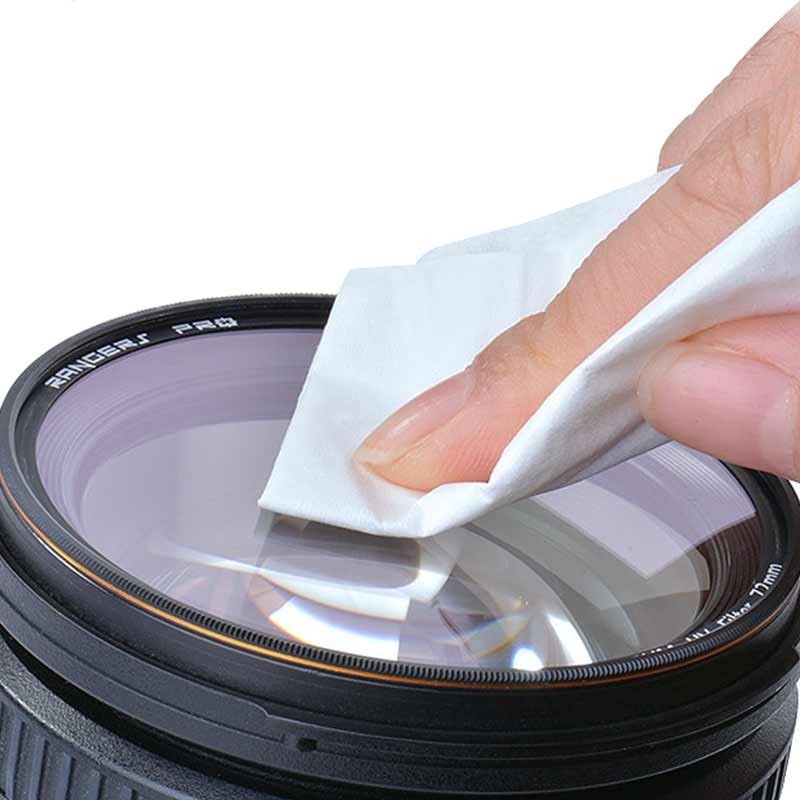 Antistatic Dust Free Wipes 20cm x 20cm ensure safety for cleaned items